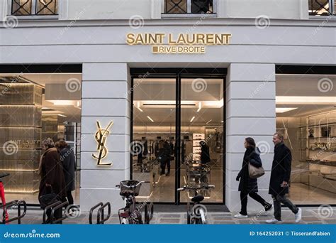 ysl store in paris|yves saint laurent paris store.